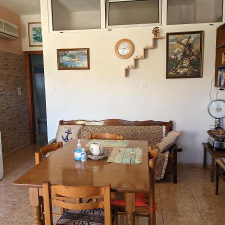 Modern 1-Bedroom With Bbq & Roof Garden Near Beach Sztalósz Kültér fotó